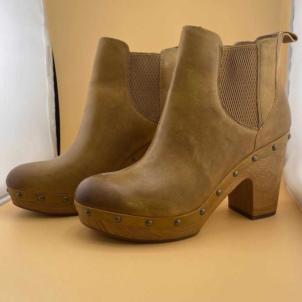 Tan Leather Ankle Boots